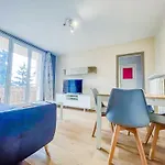 Logement Proche Du Puy De Dome Avec Parking Prive